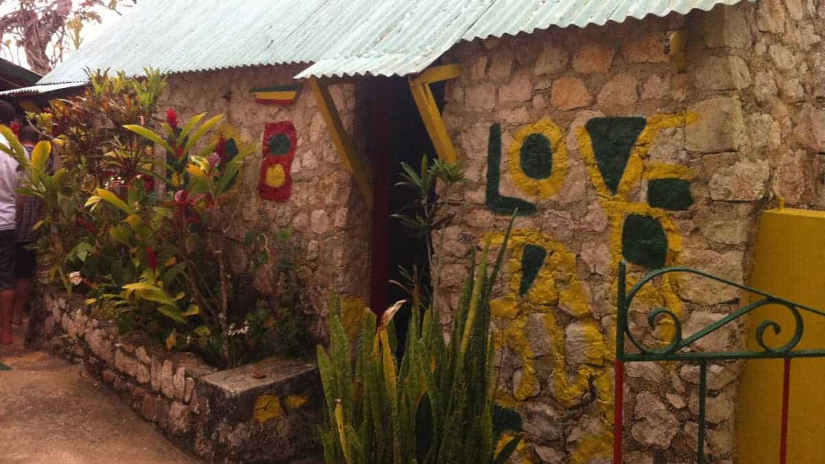 Typische Johnmaica Haus auf Jamaika