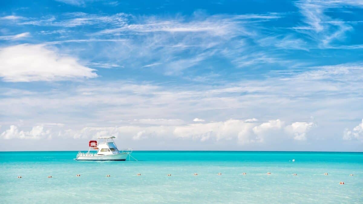 Mit Antigua Experience erwarten Sie Traumstrände.