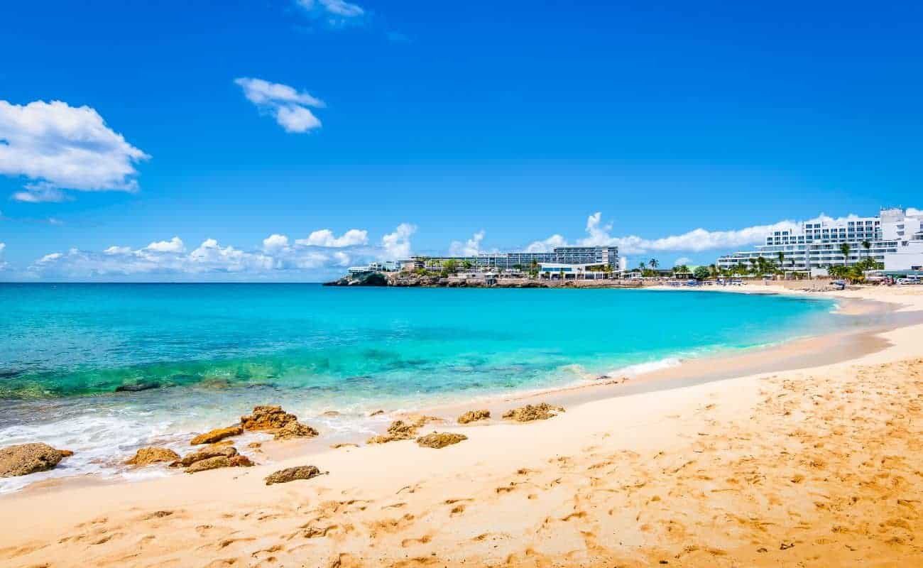 Highlights auf Sint Maarten - Maho Beach - Sehenswürdigkeiten der Karibik