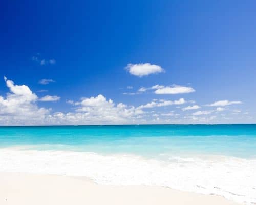 Was für ein Ozean, der Bottom Bay Beach auf Barbados ist ein Highlight der Karibik