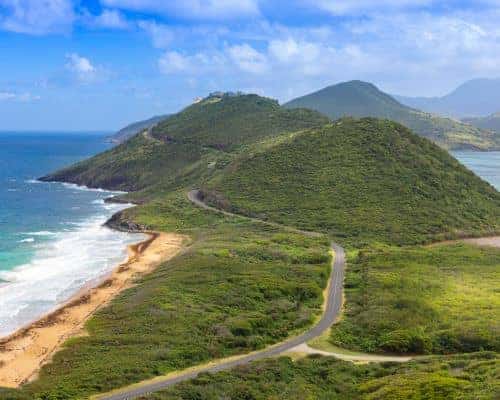 Spektakular auf St. Kitts ist der Timothy Hill - Aussichtspunkt